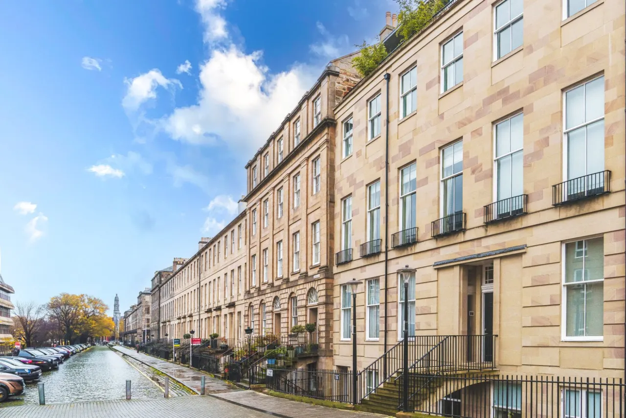 Fettes Row, New Town, EH3, photo 25