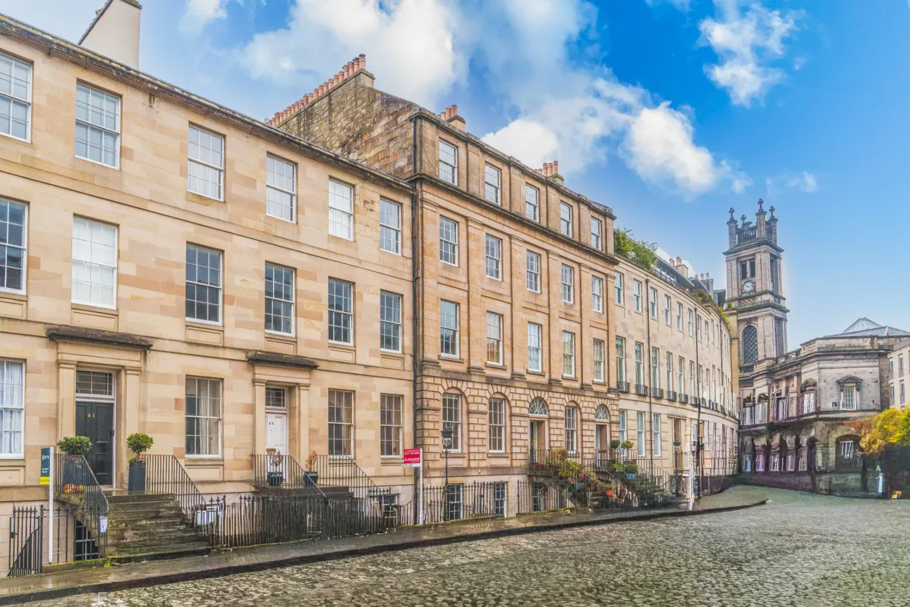 Fettes Row, New Town, EH3, photo 26