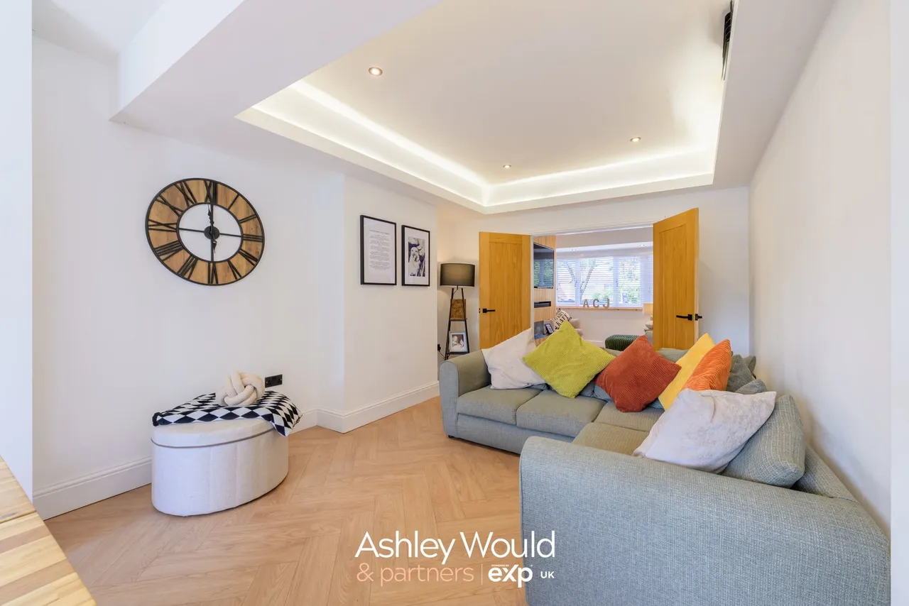 Senneleys Park Road, Birmingham, B31, photo 5
