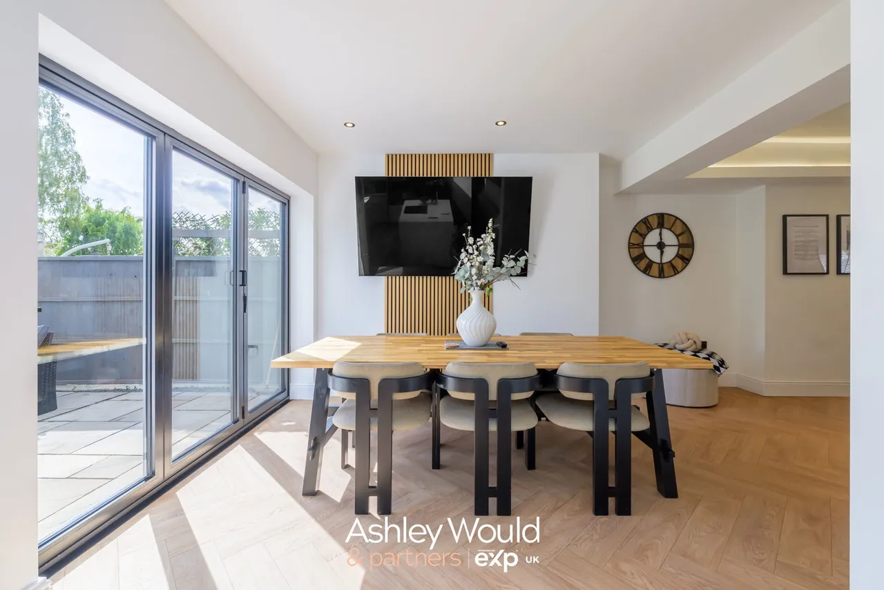 Senneleys Park Road, Birmingham, B31, photo 6