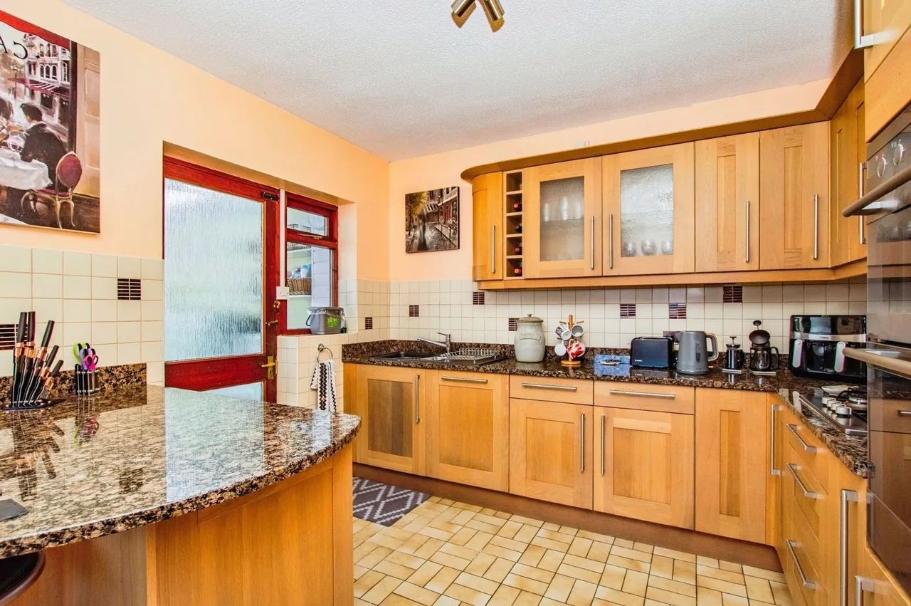 Lawnswood, Saundersfoot, SA69, photo 10