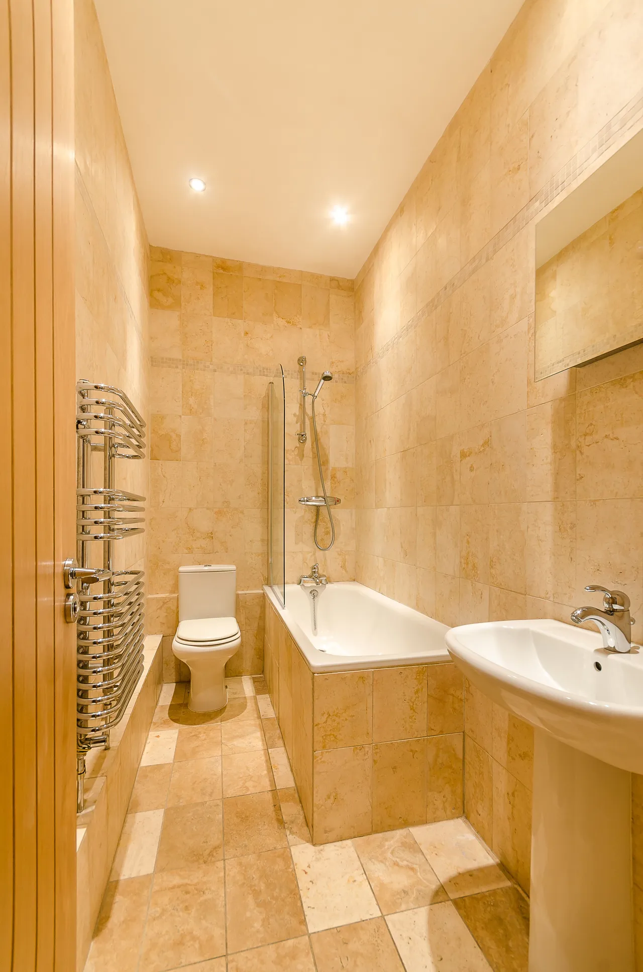 Basement, 15 Claverton Street, London, photo 4