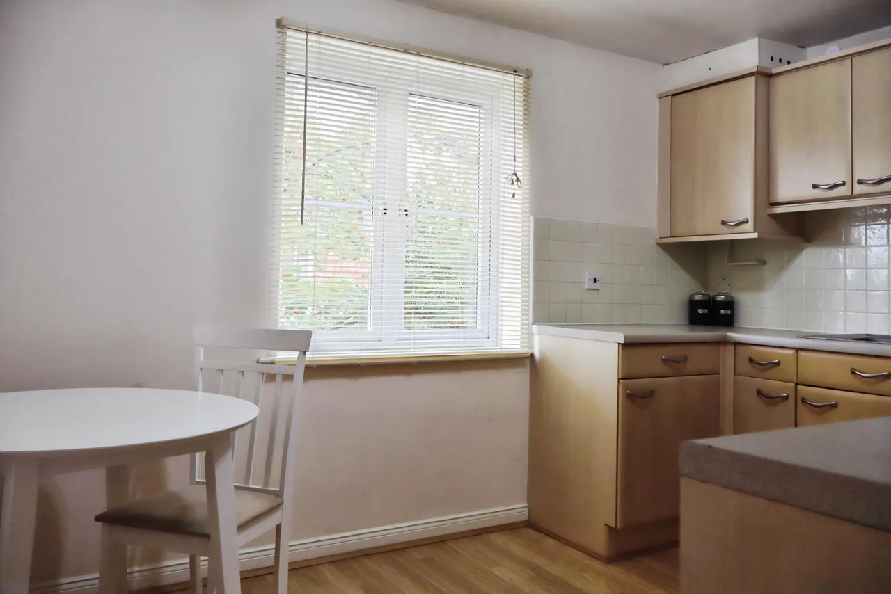 Portland Close, Chesterfield, S41, photo 6