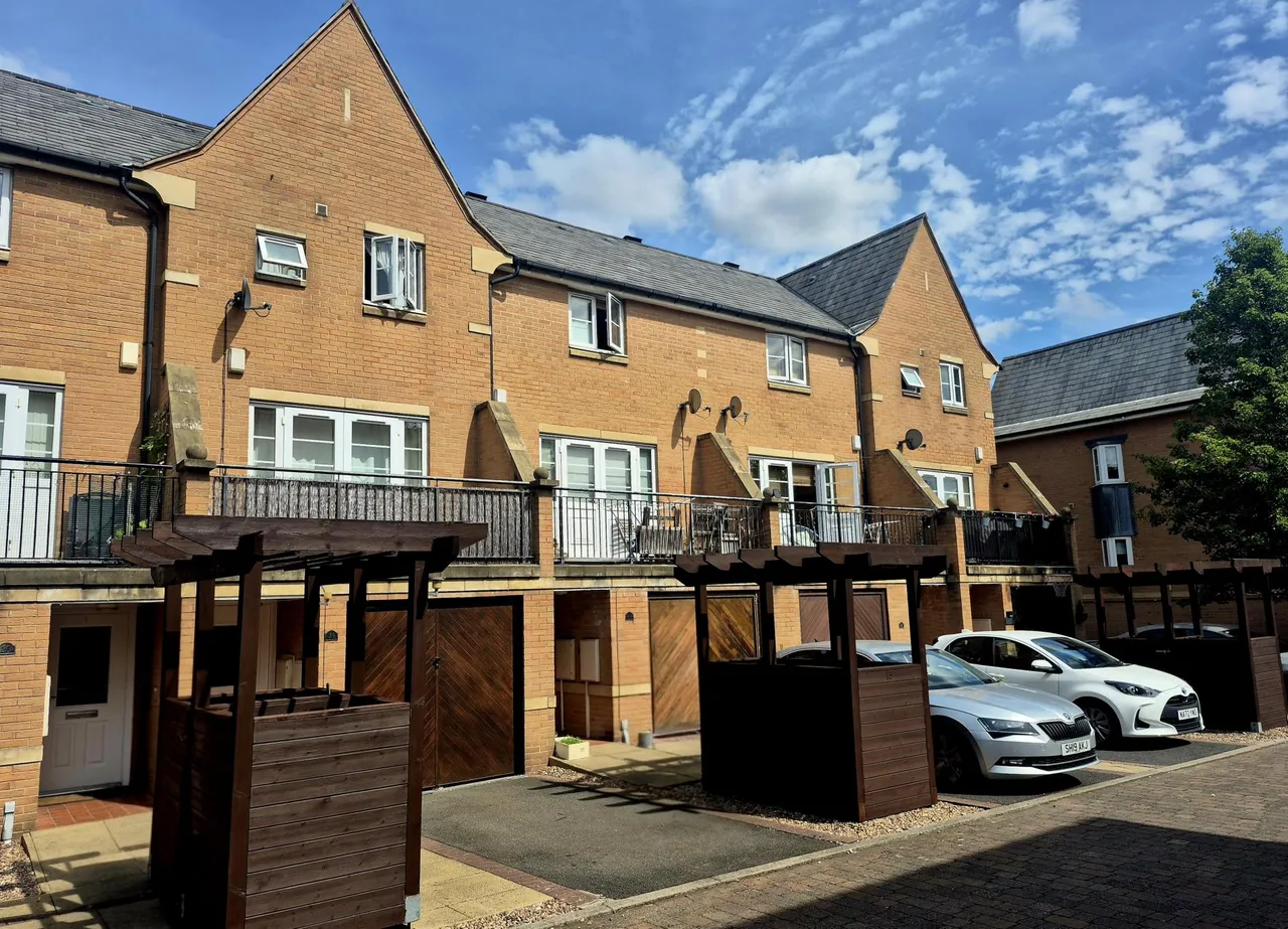 Portland Close, Chesterfield, S41, photo 21