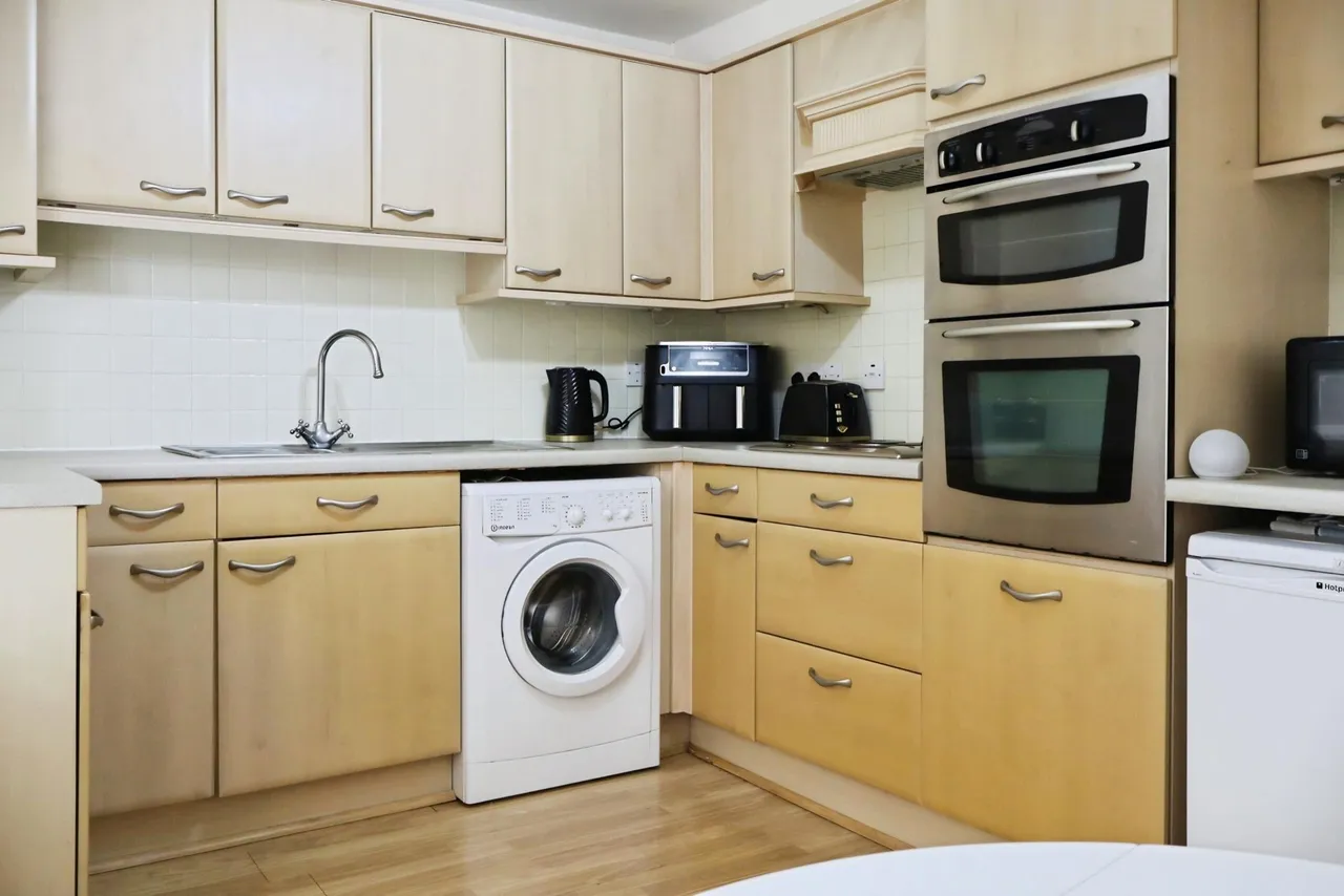 Portland Close, Chesterfield, S41, photo 5