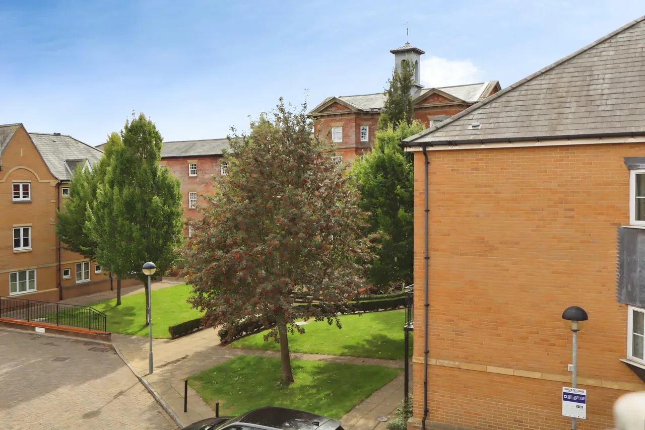 Portland Close, Chesterfield, S41, photo 3