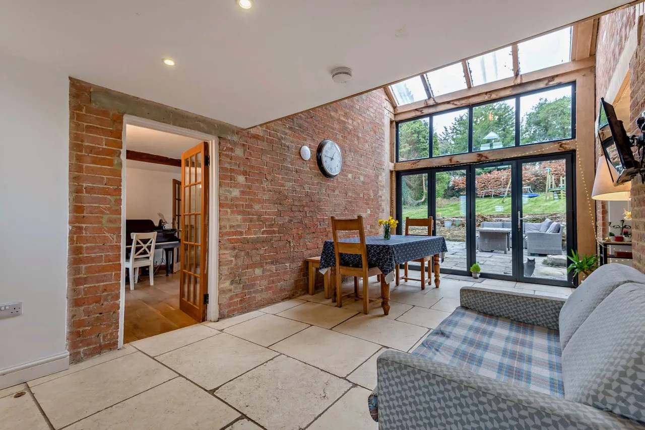 The Green, Stretton On Fosse, GL56 9SQ, photo 3