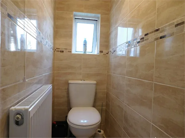 Seward Road, London, W7 2JL, photo 4