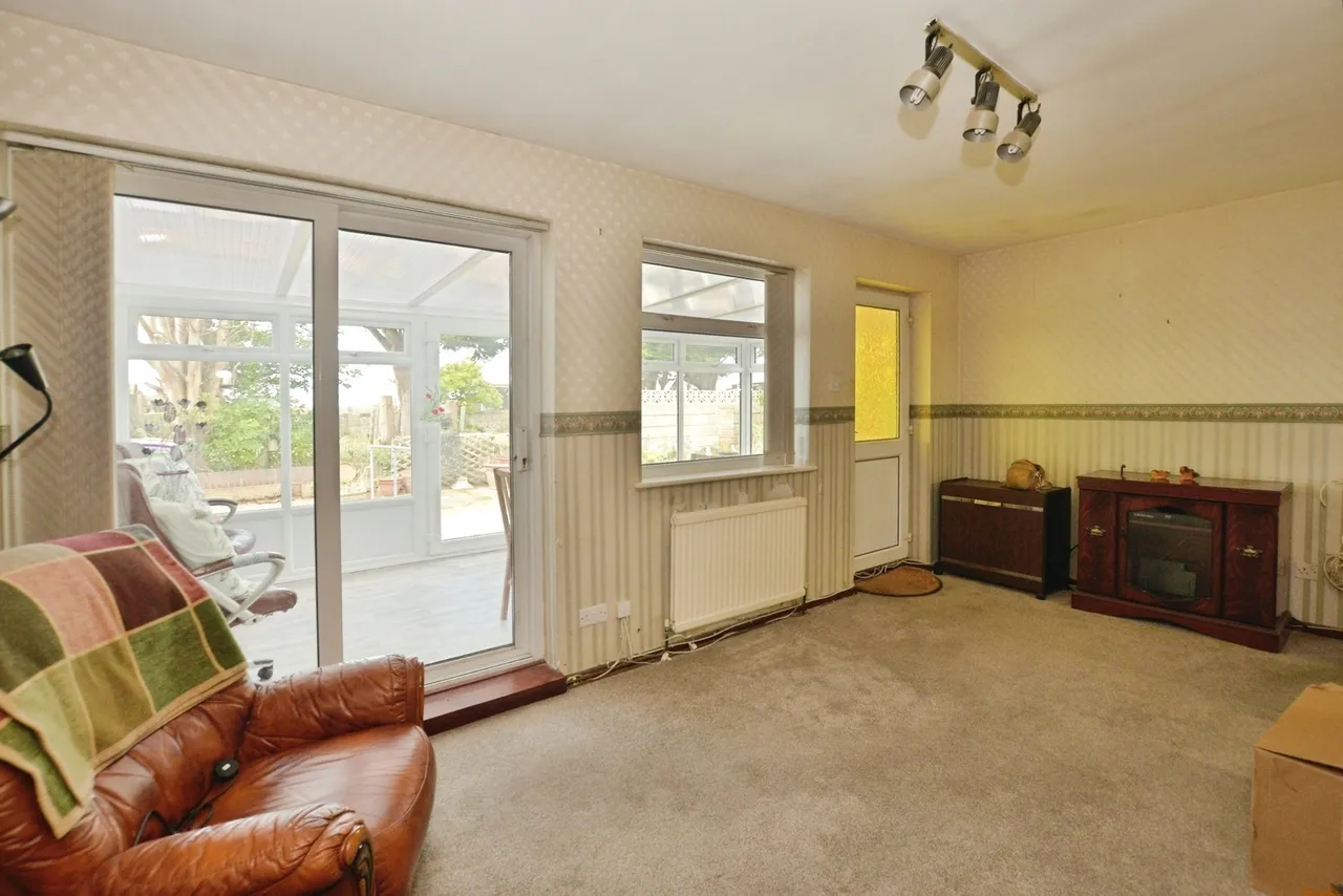 Leonard Road, Greatstone, New Romney, Kent, TN28, photo 3