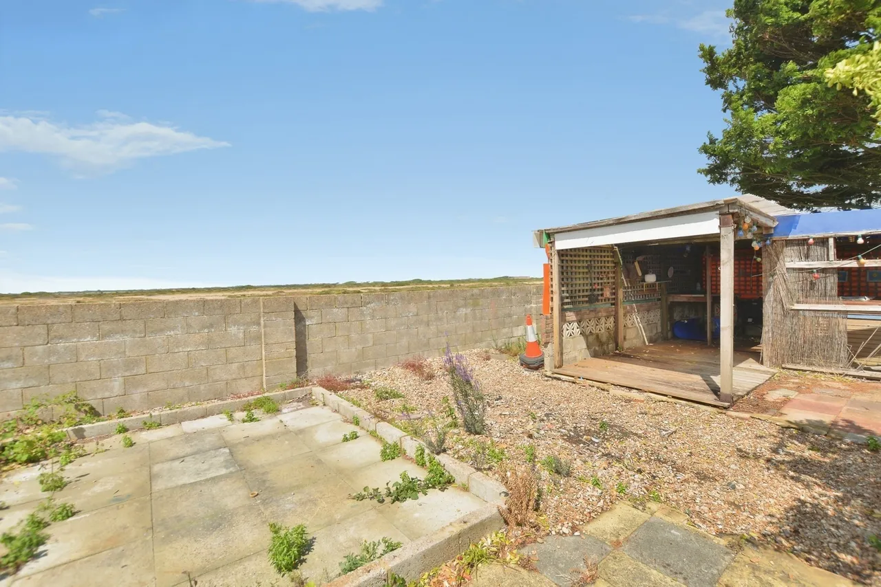 Leonard Road, Greatstone, New Romney, Kent, TN28, photo 16