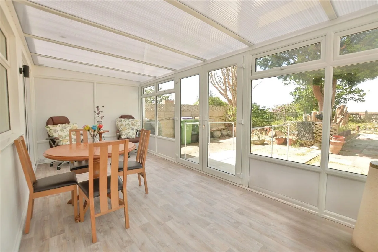 Leonard Road, Greatstone, New Romney, Kent, TN28, photo 4