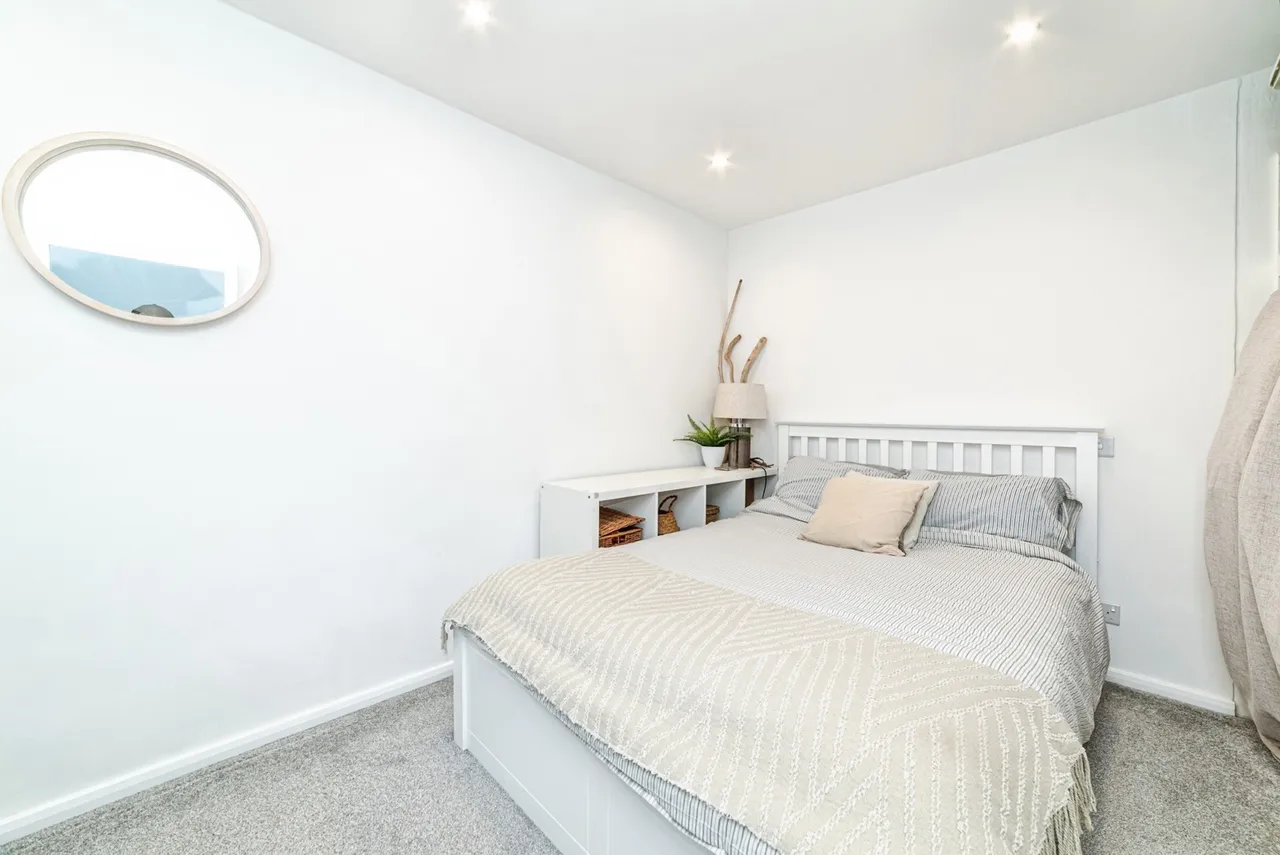 New Road, Tadley, RG26, photo 10