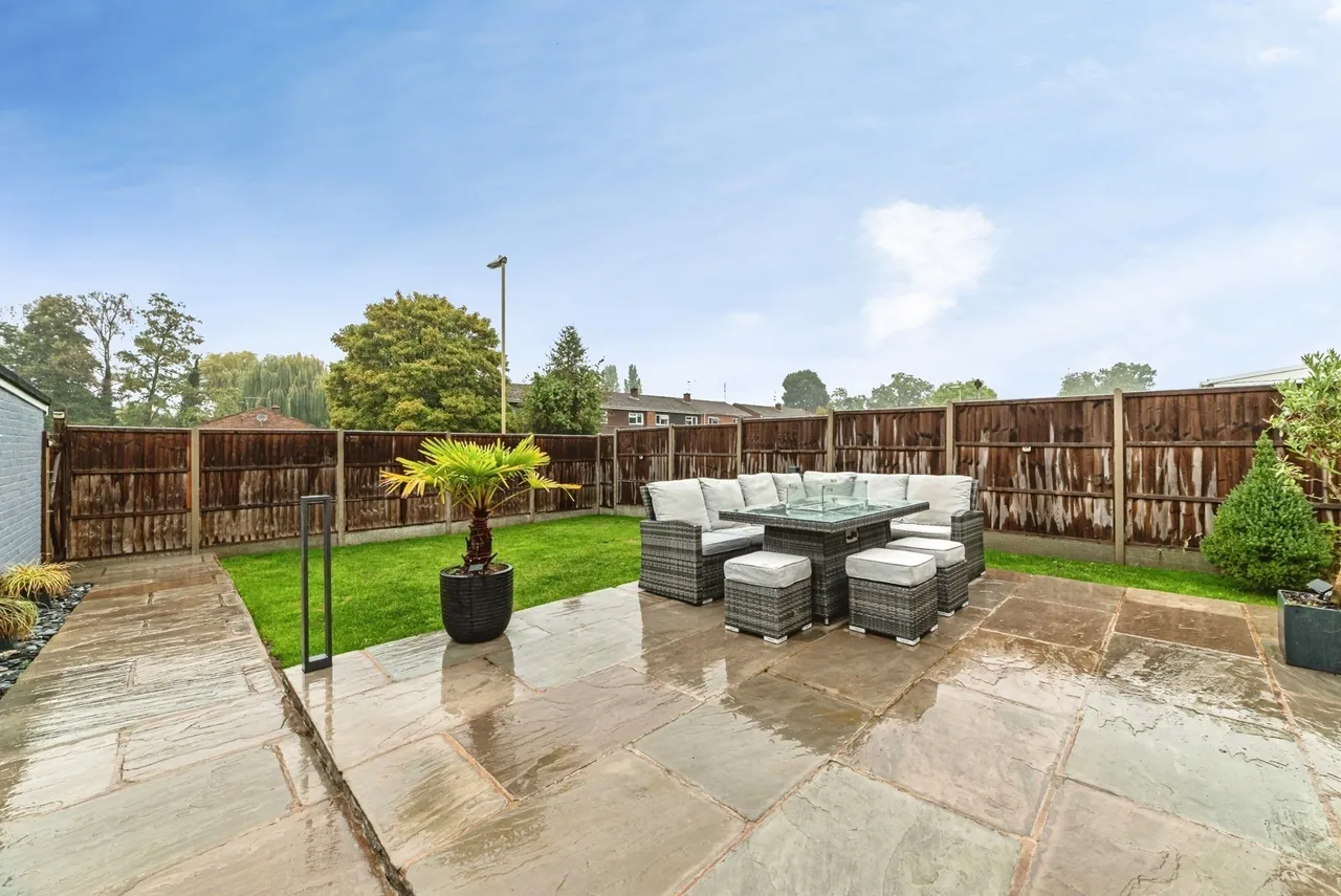 New Road, Tadley, RG26, photo 13