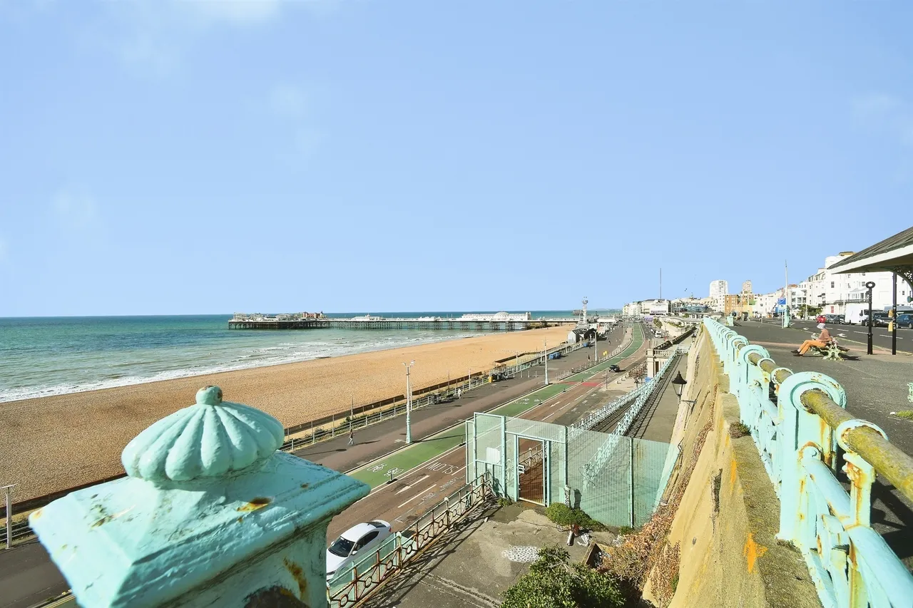 Lower Rock Gardens, Brighton, BN2, photo 13