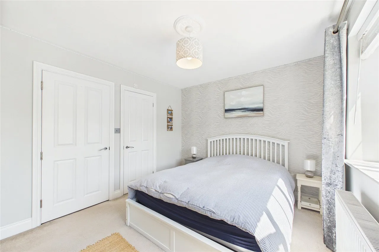 Thorndown Lane, Windlesham, GU20, photo 9