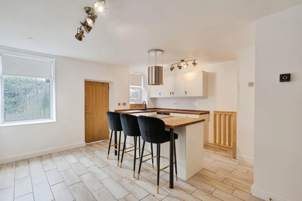 Church Road, Bolton, BL1, photo 5