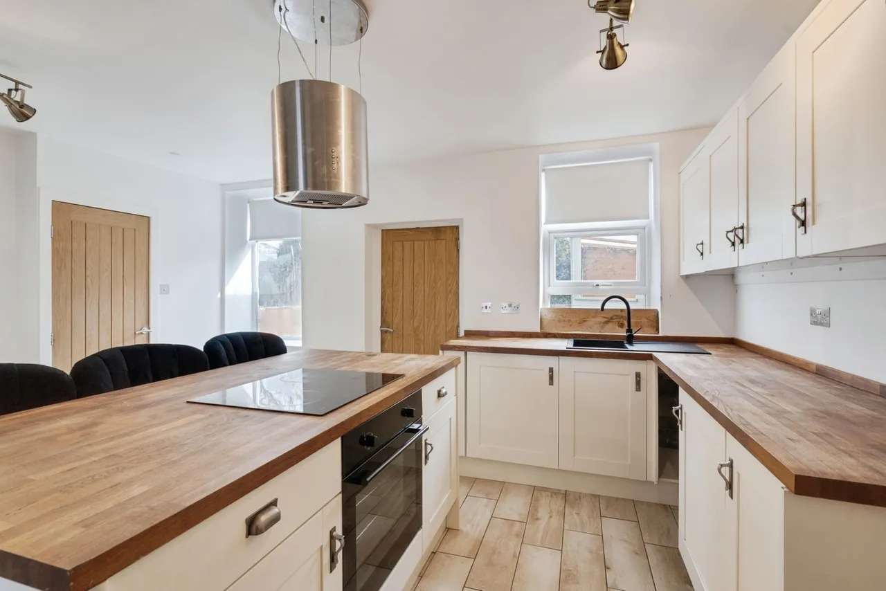 Church Road, Bolton, BL1, photo 16