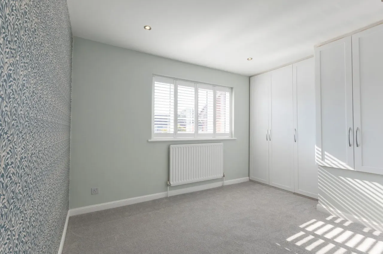 Thorneycroft Close, Walton-on-thames,..., photo 12