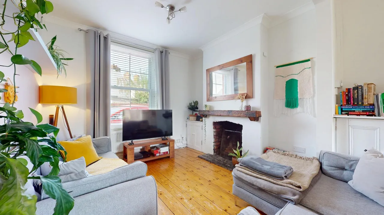 Gwennyth Street, Cathays, CF24, photo 2