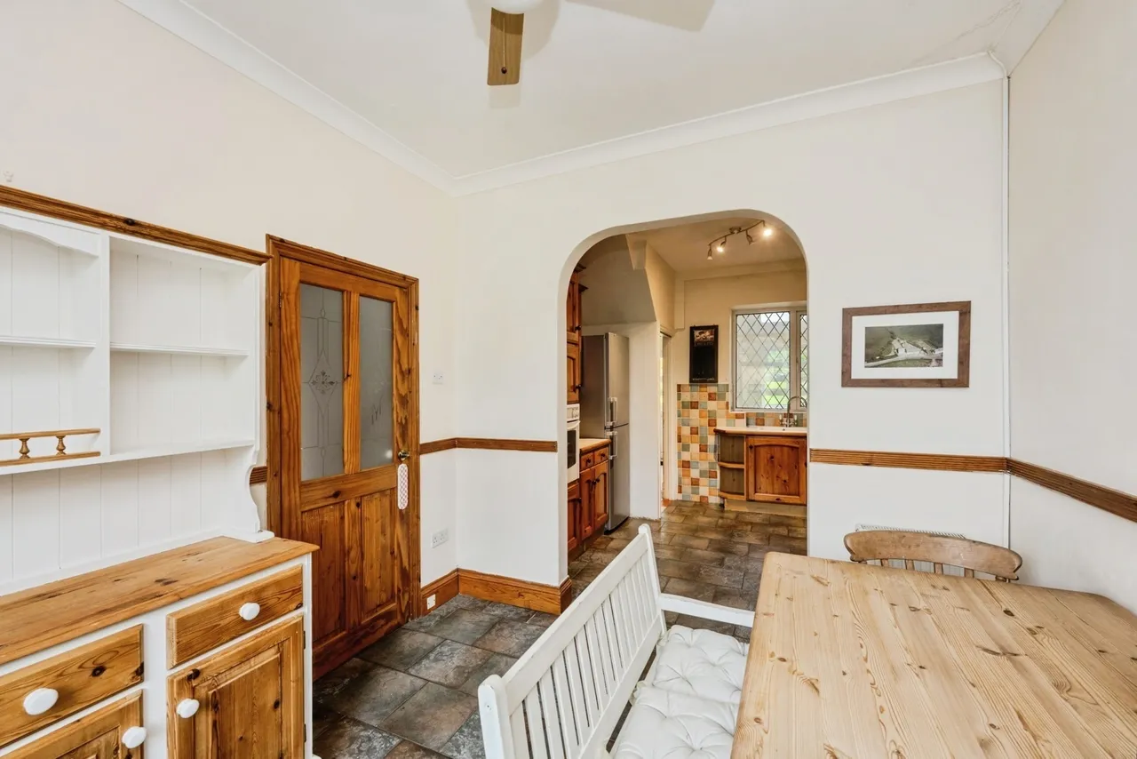 Carmel, Llanelli, SA14, photo 8