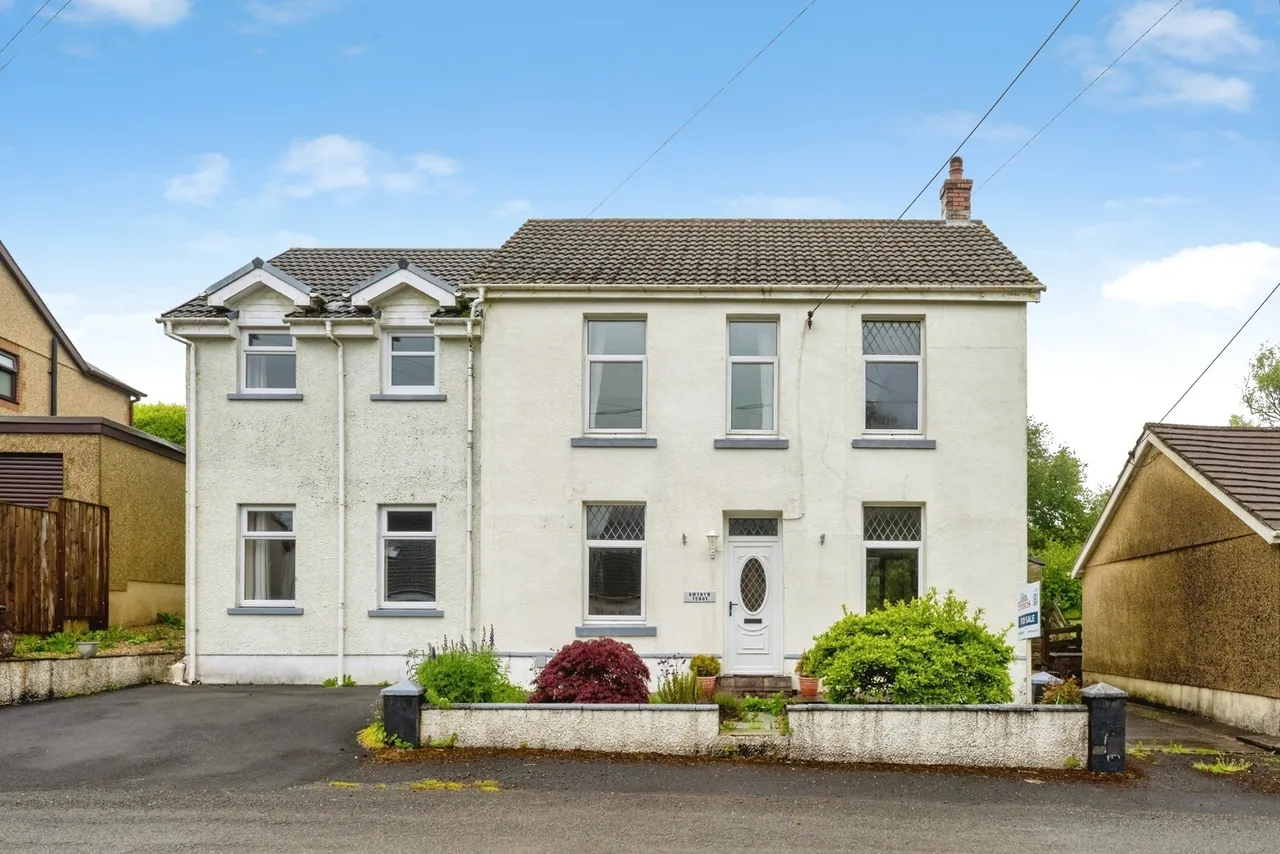 5 bed house for sale, Carmel, Llanelli, SA14