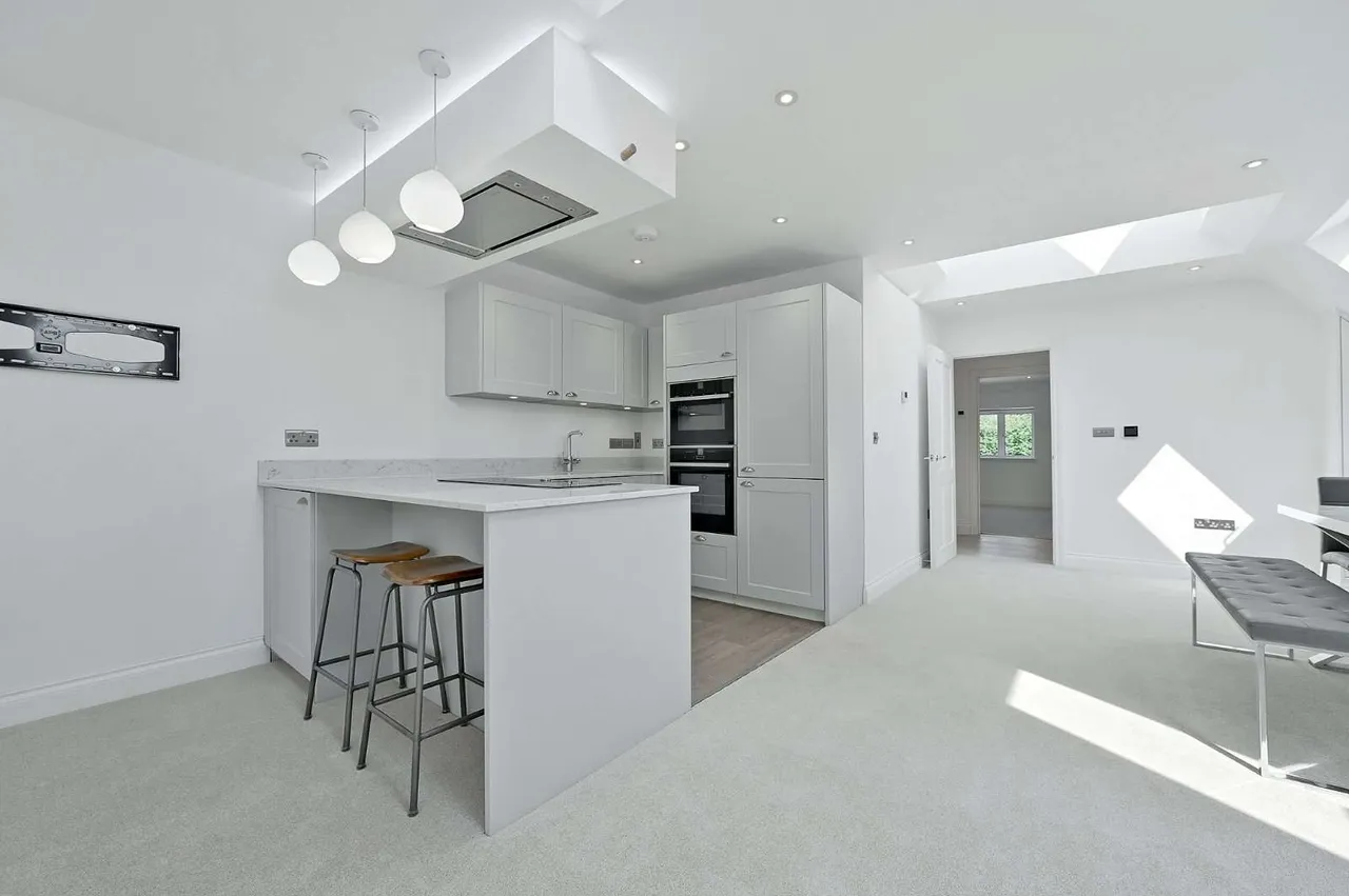 Little Dene, Yarnells Hill, Oxford, OX2 9BG, photo 6