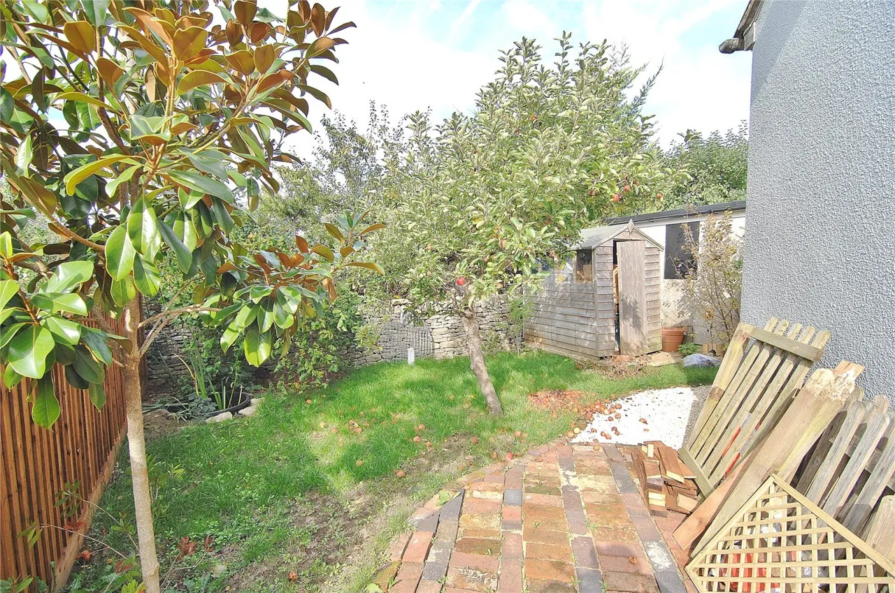 Burcombe, Chalford Hill, GL6, photo 21
