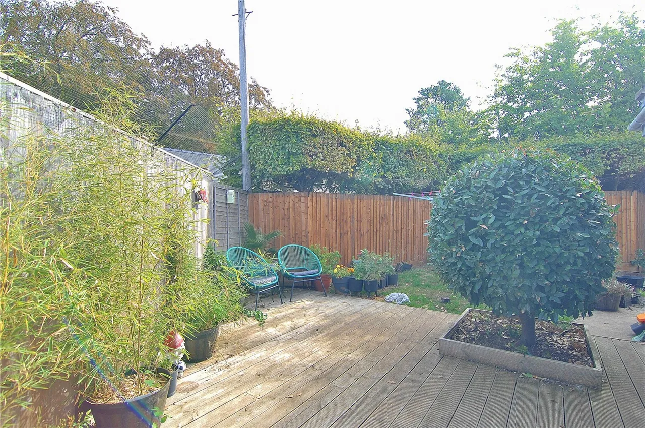 Burcombe, Chalford Hill, GL6, photo 19