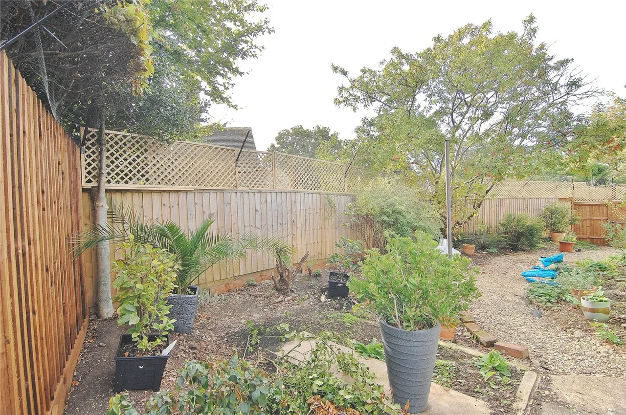 Burcombe, Chalford Hill, GL6, photo 16