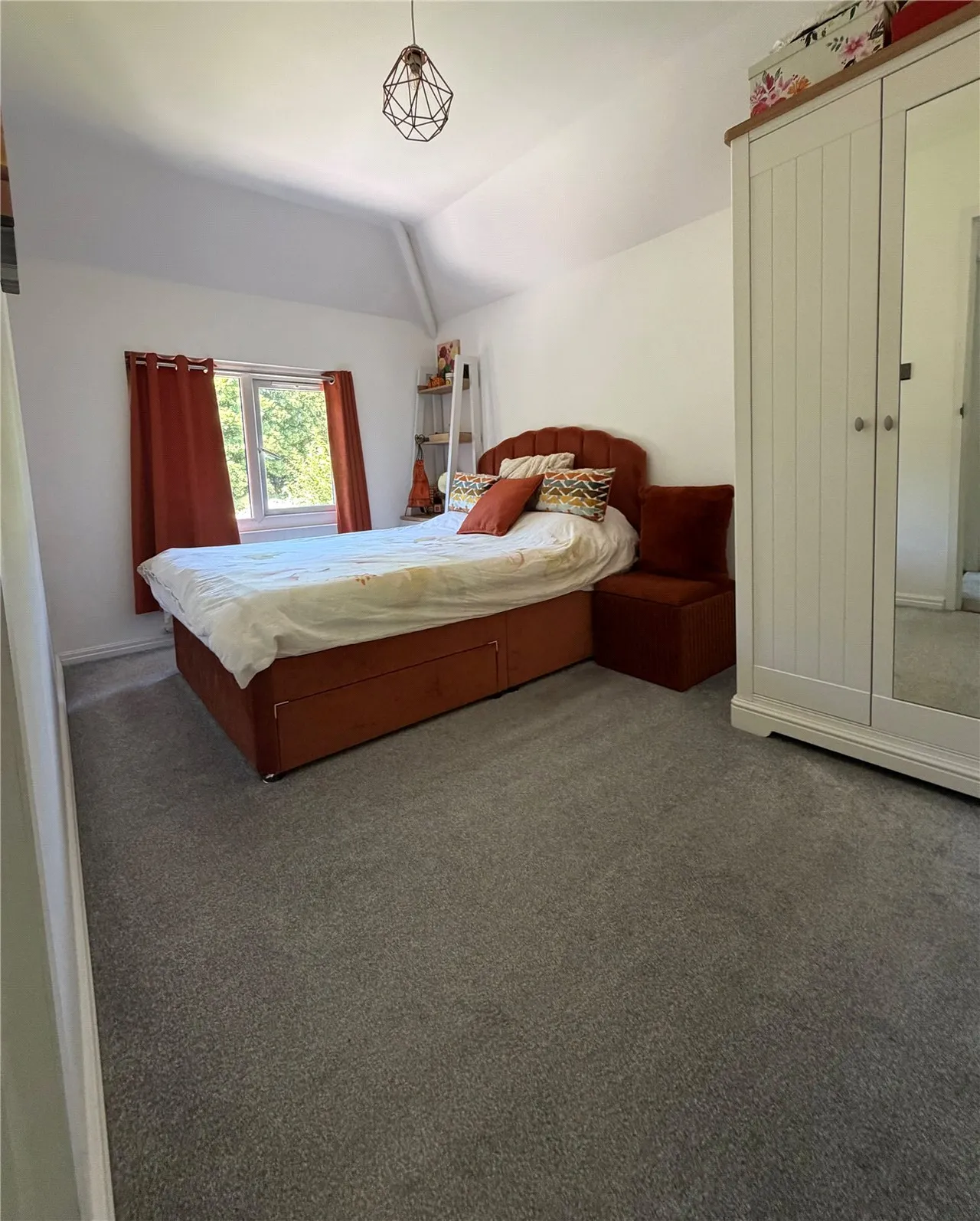 Belle Vue Terrace, Summerhouse Lane, UB9, photo 6
