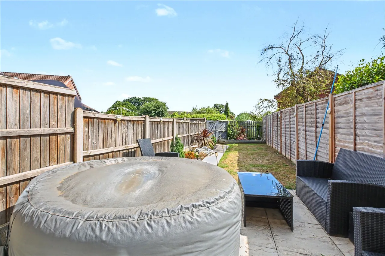 John Drewry Close, Framingham Earl, Norwich, Norfolk, NR14, photo 12