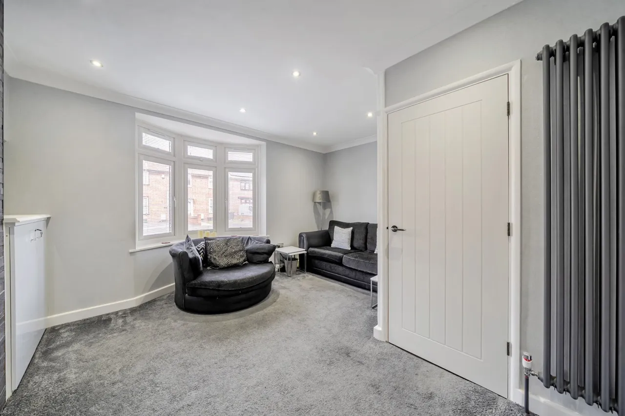 Widecombe Road, SE9, photo 16