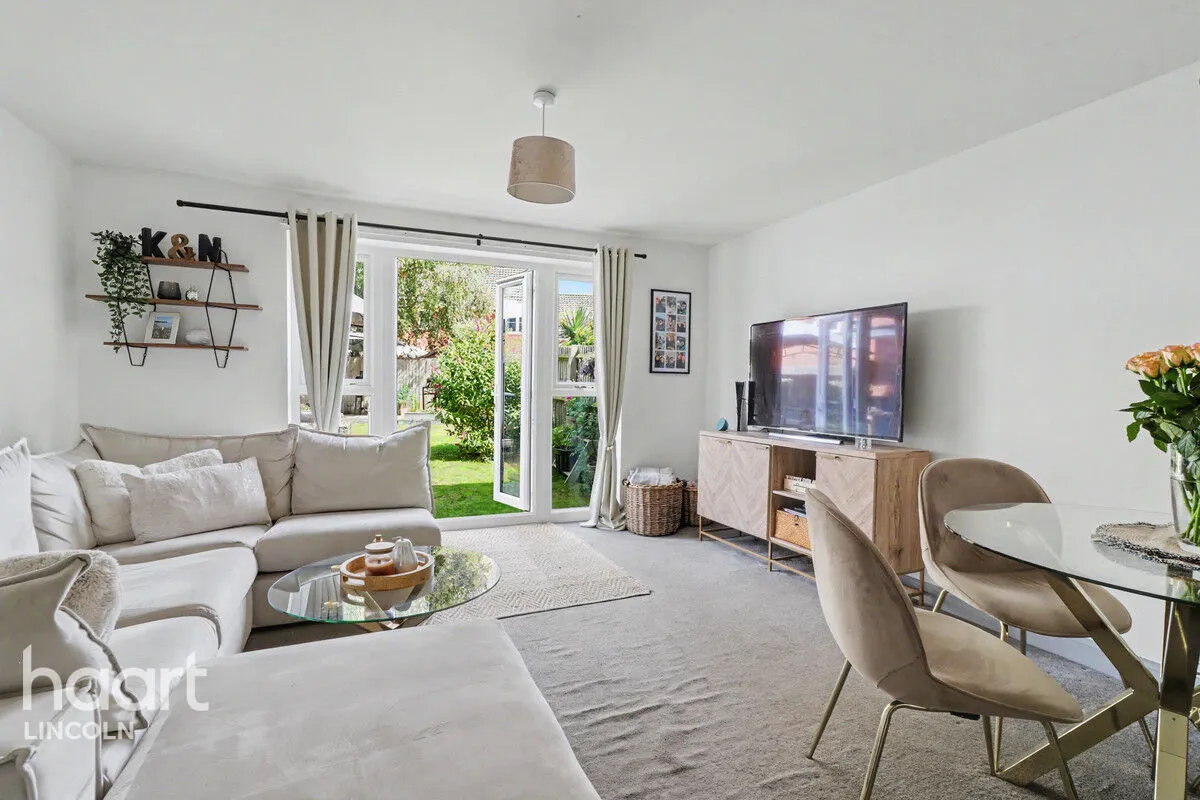 Antonius Way, North Hykeham, LN6, photo 3