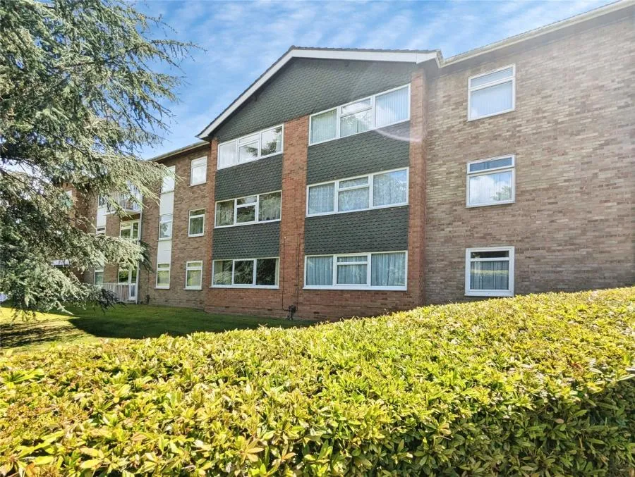 2 bed flat for sale, Bath Road, Reading, RG1