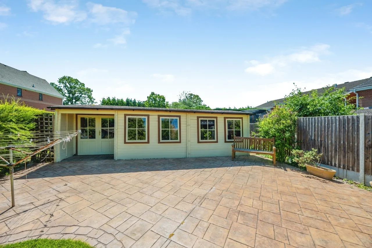 Sutton Road, Mile Oak, Tamworth, Staffordshire, B78, photo 33
