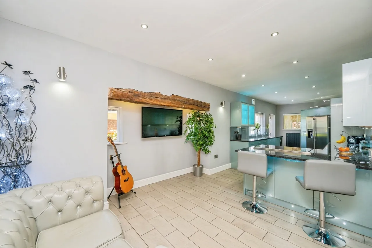 Sutton Road, Mile Oak, Tamworth, Staffordshire, B78, photo 20