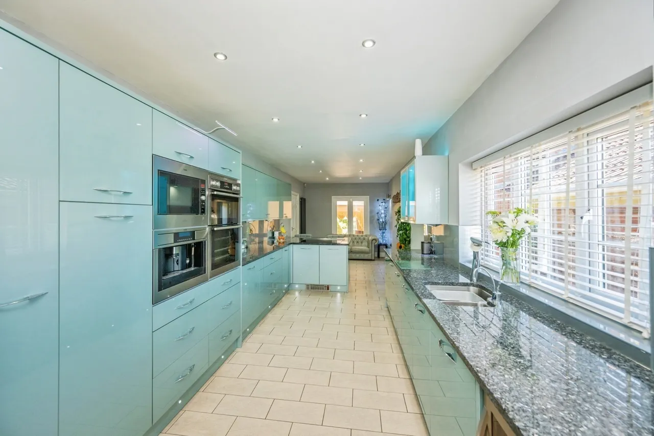 Sutton Road, Mile Oak, Tamworth, Staffordshire, B78, photo 19