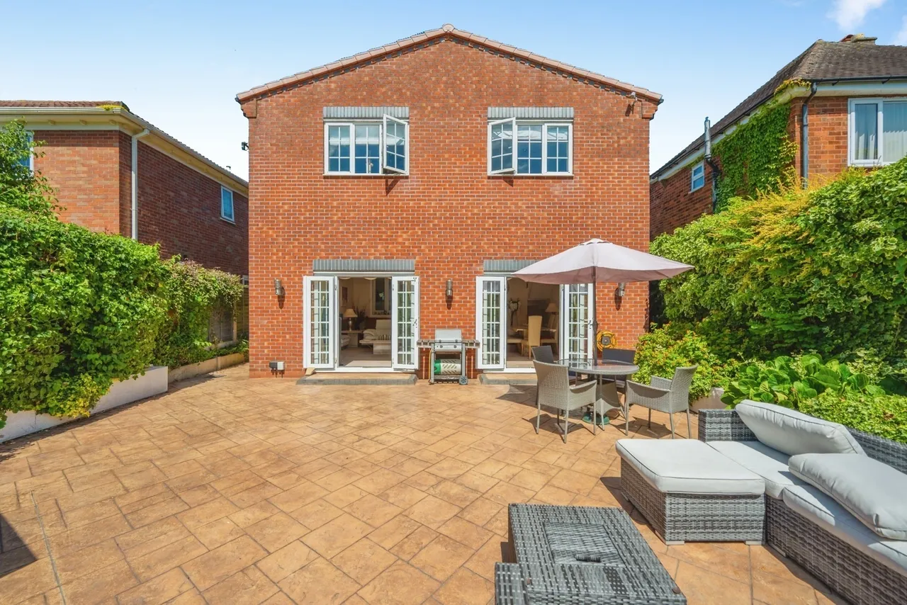 3 bed house for sale — Sutton Road, Mile Oak, Tamworth, Staffordshire, B78