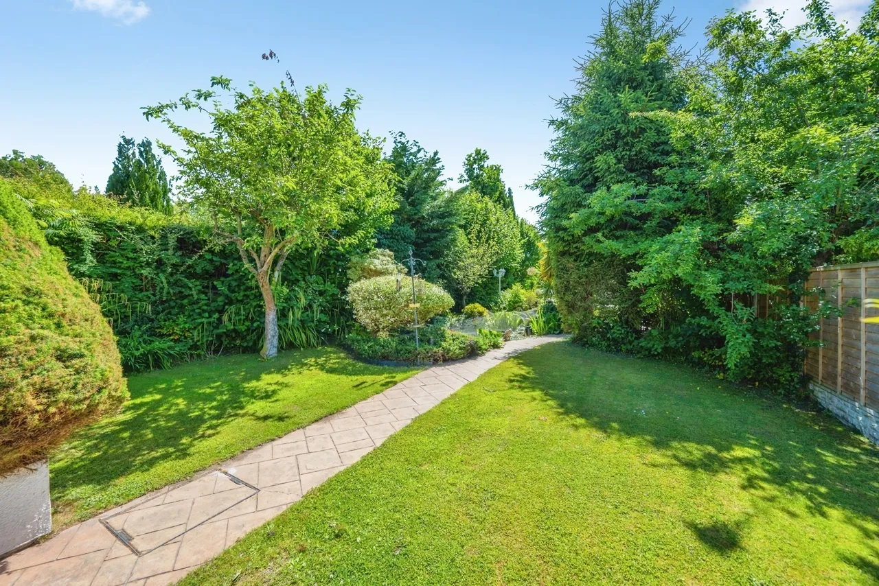 Sutton Road, Mile Oak, Tamworth, Staffordshire, B78, photo 37