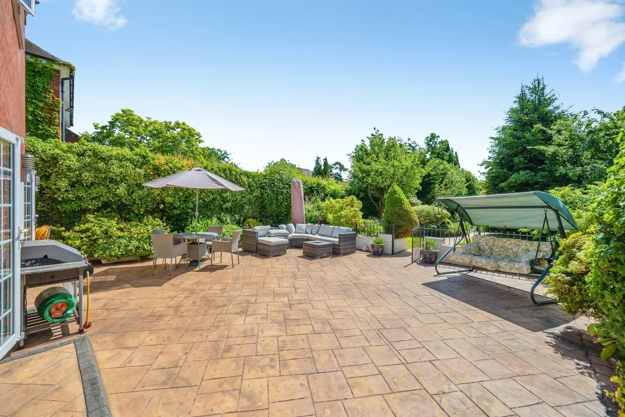 Sutton Road, Mile Oak, Tamworth, Staffordshire, B78, photo 9
