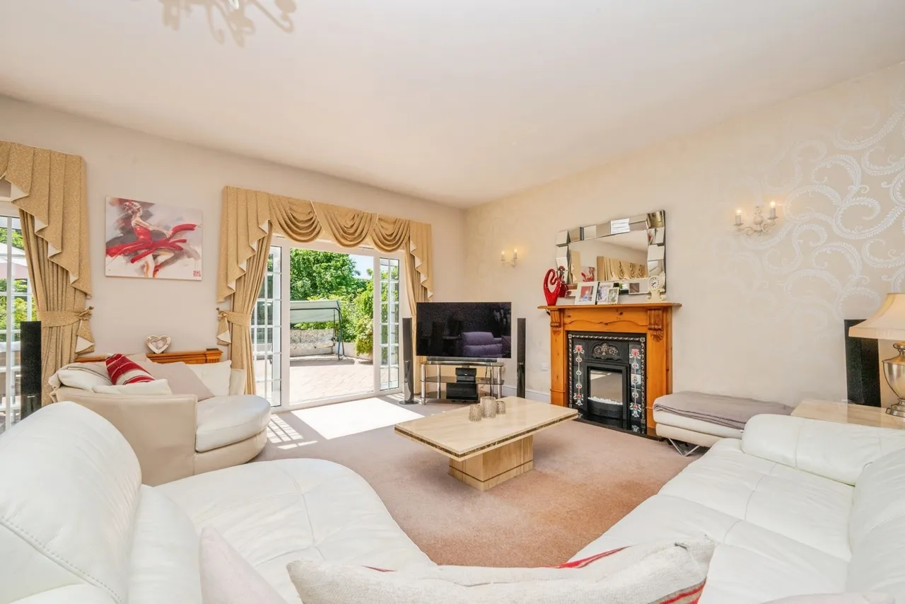 Sutton Road, Mile Oak, Tamworth, Staffordshire, B78, photo 24