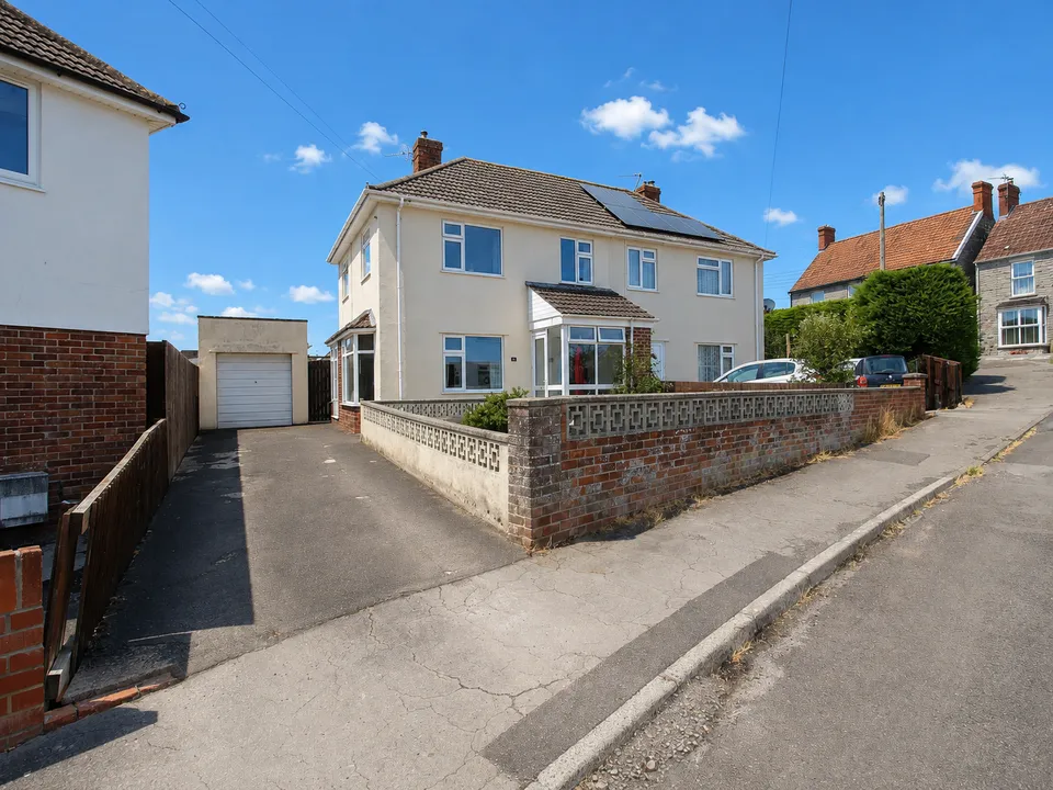 3 bed house for sale, Princes Road, Street