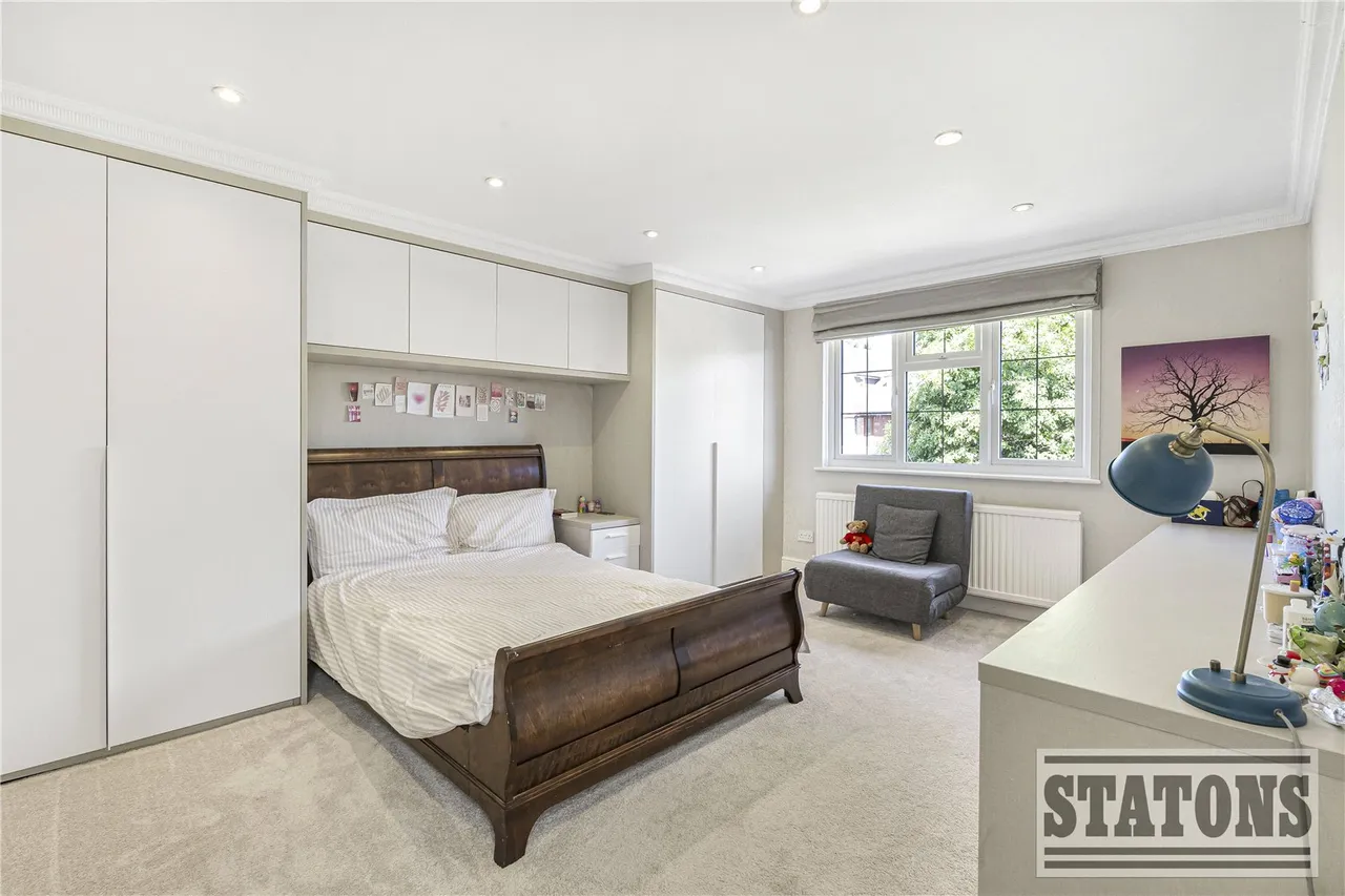 Greenbrook Avenue, Hadley Wood, EN4 0LS, photo 25