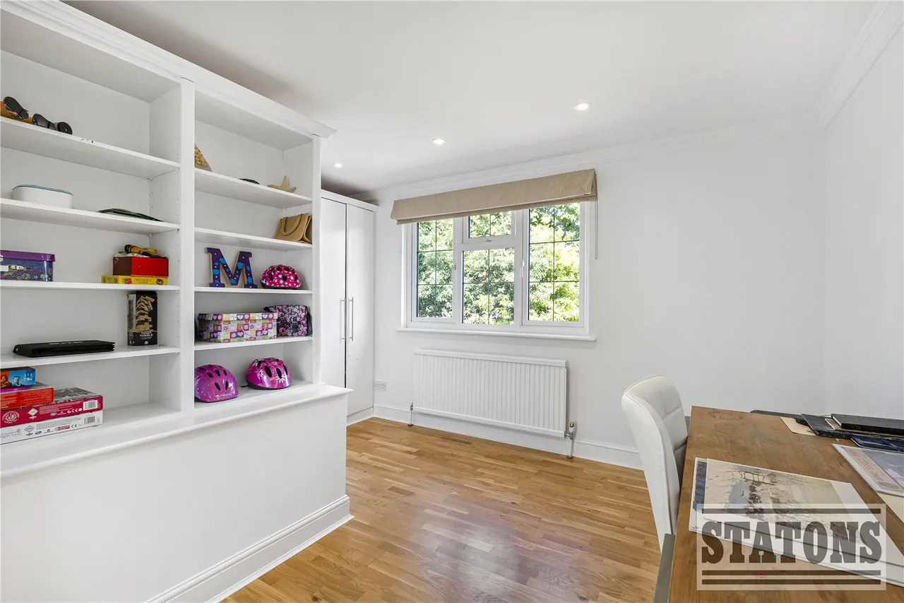 Greenbrook Avenue, Hadley Wood, EN4 0LS, photo 30