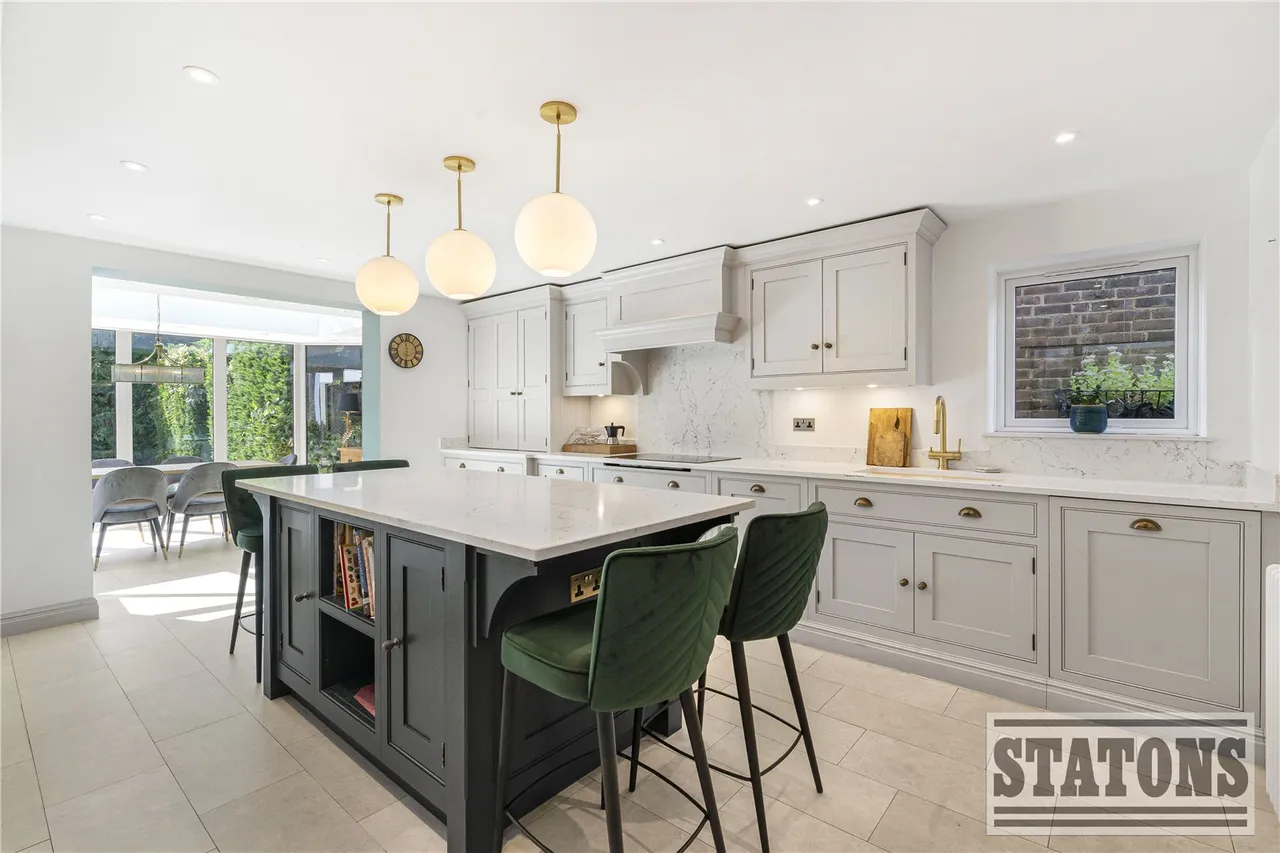 Greenbrook Avenue, Hadley Wood, EN4 0LS, photo 6