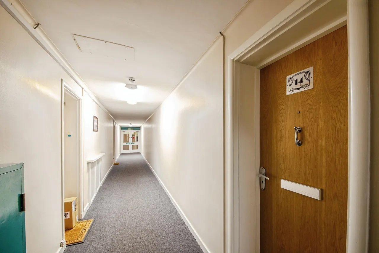 Stumperlowe Lane, Sheffield, S10, photo 18