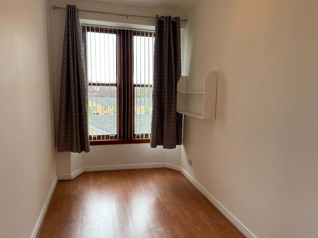 Burghead Drive, Glasgow, G51, photo 6