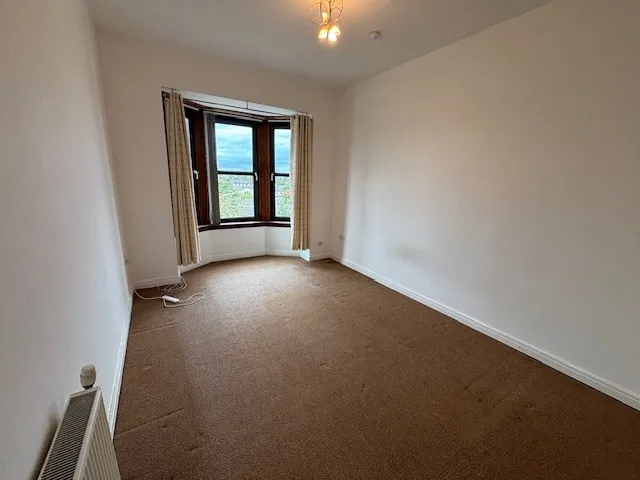 Burghead Drive, Glasgow, G51, photo 12
