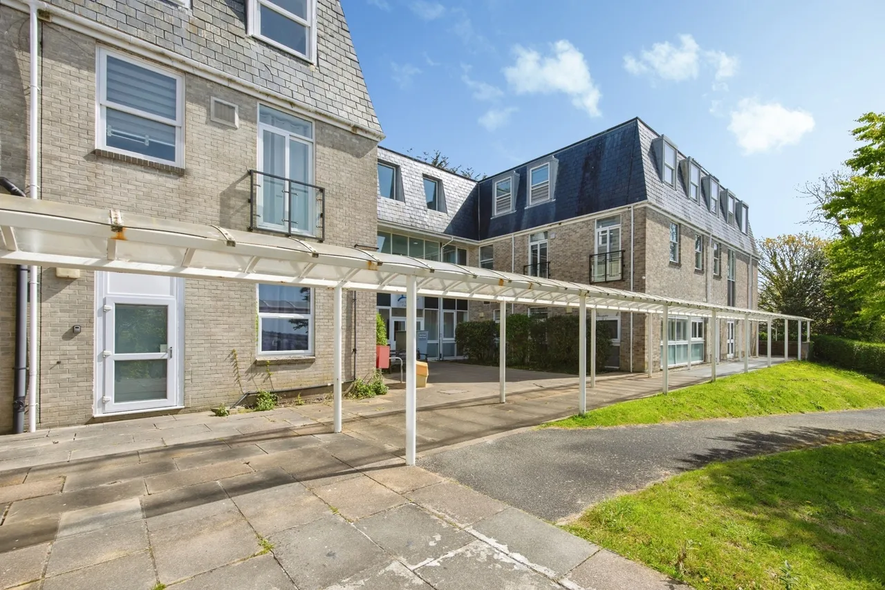 Priory Road, St Austell, PL25, photo 10