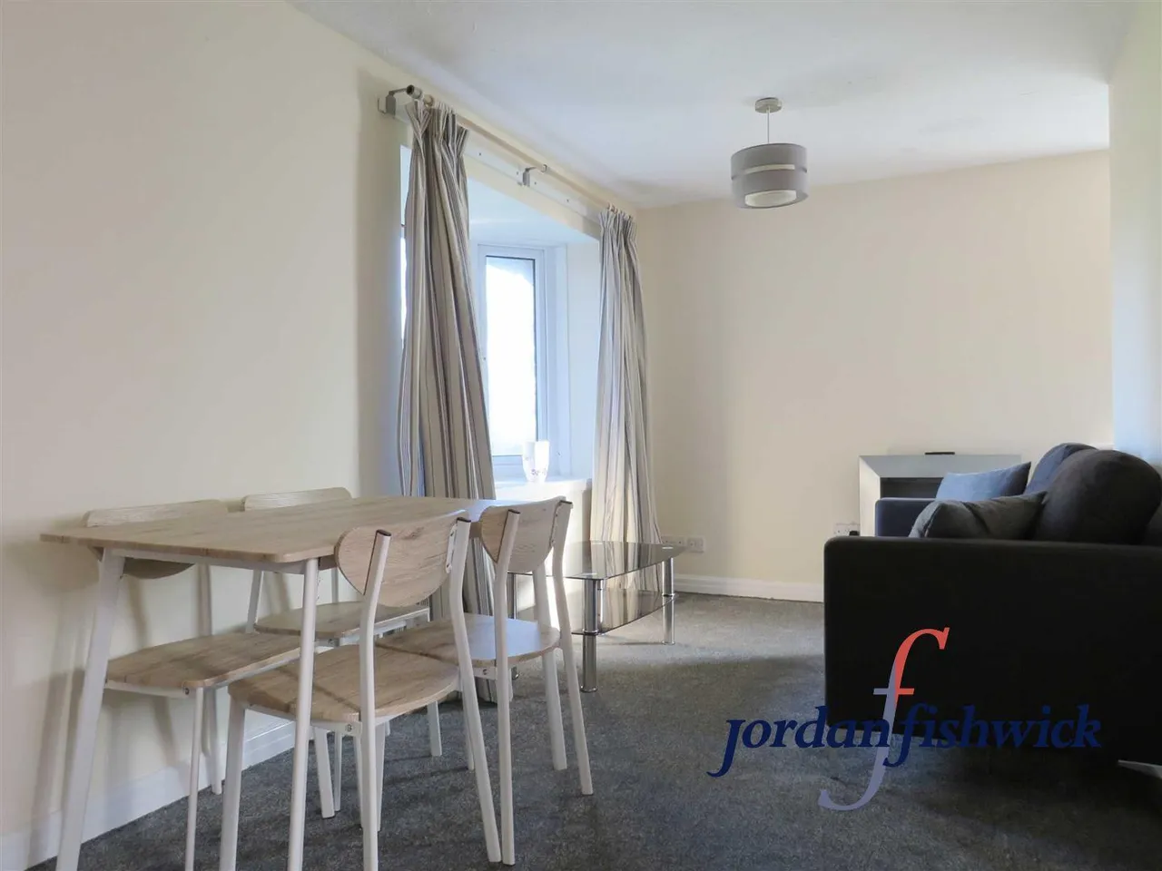 Brackenwood Mews, Wilmslow, SK9, photo 2
